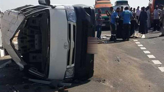 مصرع ٤ واصابة ٩ اشخاص في حادث سير باسيوط