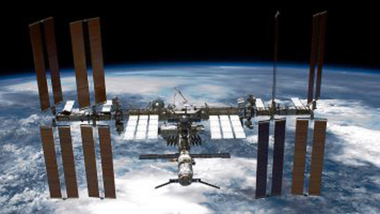 خبراء يحذرون من إمكانية حدوث ثقوب في هيكل المحطة الفضائية
