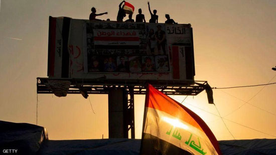 العراق.. مهلة ساعتين لاستقالة محافظ بابل بعد ضرب متظاهرين