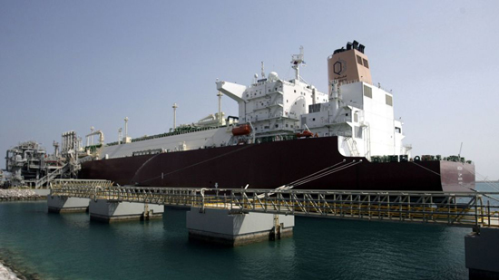 قطر توقع اتفاقية طويلة الأجل لتوريد الغاز الطبيعي المسال إلى الكويت