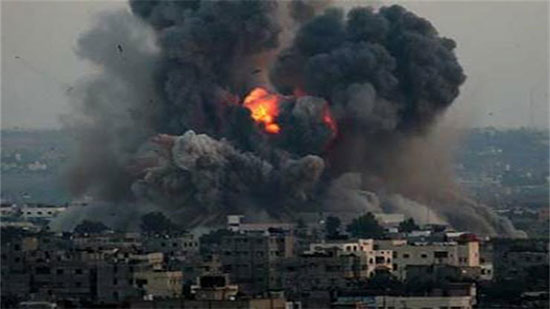 الجيش الإسرائيلي يقصف عدد من مواقع حركة حماس في غزة