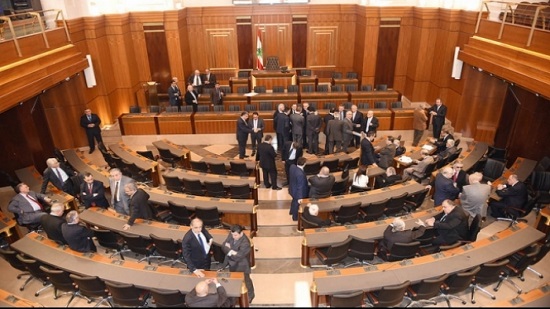  البرلمان اللبناني يمنح حكومة حسان دياب الثقة 
