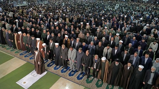 إيران تلغي صلاة الجمعة في جميع أنحاء البلاد بسبب تفشي كورونا
