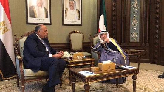  وزير الخارجية يلتقي رئيس مجلس وزراء ووزير الخارجية الكويت
