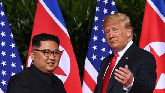 الرئيس الأمريكي دونالد ترامب وزعيم كوريا الشمالية كيم جونغ أون