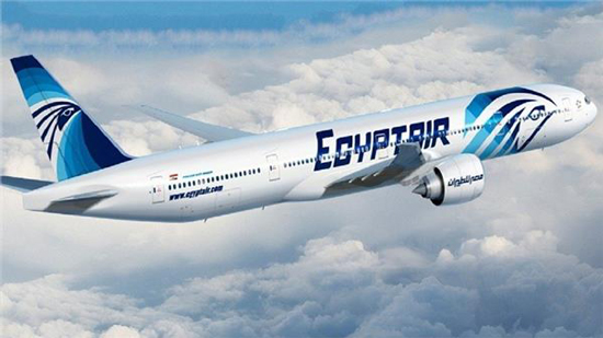 مطار القاهرة يستقبل رحلة استثنائية لعودة العالقين من سلطنة عمان