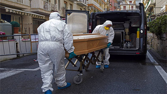 إيطاليا تسجل 431 حالة وفاة خلال الـ24 ساعة الماضية كأقل حصيلة منذ ثلاثة أسابيع
