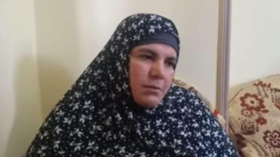 والدة الضابط الشهيد عبدالحمنيد صبحي