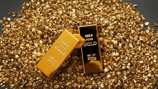 الذهب يتراجع أدنى مستوى 1700 دولار مع ترقب بيانات اقتصادية