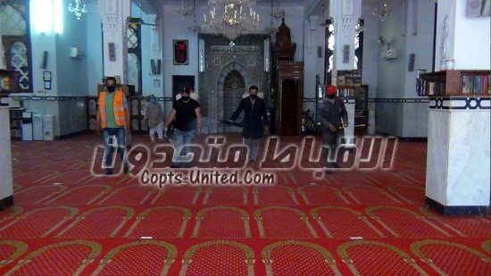 بالفيديو ... تعقيم المساجد استعداداً لاستقبال المصلين يوم السبت القادم
