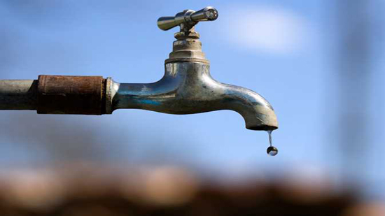 أعلنت شركة مياه الشرب بالقاهرة الكبري، قطع المياه