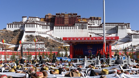 بكين تفرض قيودا على أمريكيين بسبب منطقة التبت