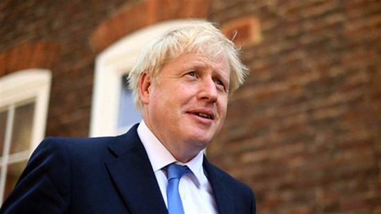 رئيس وزراء بريطانيا: من المرجح اتباع إجراءات أكثر صرامة بشأن ارتداء الأفراد لأقنعة الوجه
