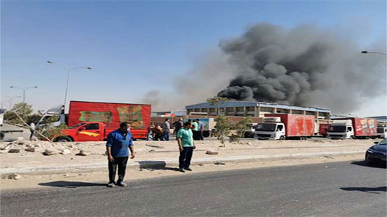 بالفيديو.. حريق هائل في مصنع شيبسي بالمنطقة الصناعية بأكتوبر
