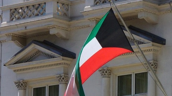  تطالب مصر بمحاسبة المتورطين في حرق العلم الكويتي
