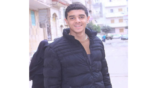 أول صور لطالب الثانوية العامة الحاصل على 99% بعد وفاته فى حادث بكفر الشيخ