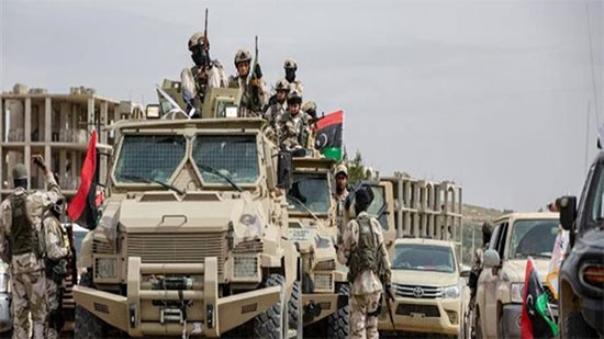 الجيش الليبي يدمر زورقا للمرتزقة الموالين لتركيا