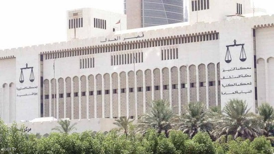 الكويت.. سجن مسؤولين بوزارة الداخلية بتهمة نهب المال العام