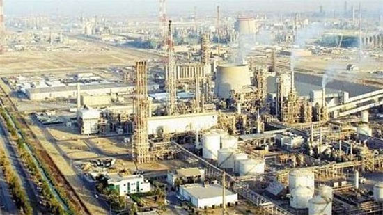 وزيرة الصناعة تبحث مع محافظ جنوب سيناء إنشاء مناطق صناعية وحرفية بالمحافظة