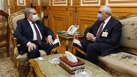وزير الإنتاج الحربي يبحث مع سفير العراق مجالات التعاون