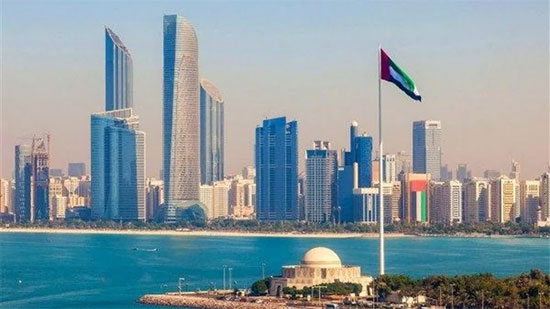 
الإمارات تمنح إجازة أبوّة للعاملين في القطاع الخاص
