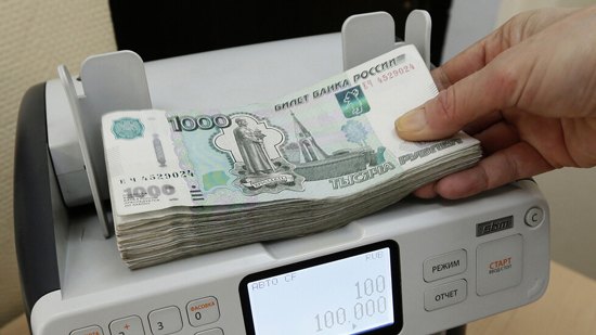 الكرملين يعلق على مسألة تقديم قرض ملياري لمينسك