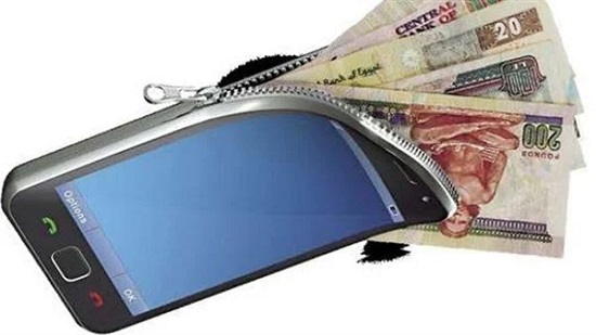 خبيرة مصرفية: استخدام المحفظة الإلكترونية لصرف المعاشات يقلل الزحام ويوفر الوقت