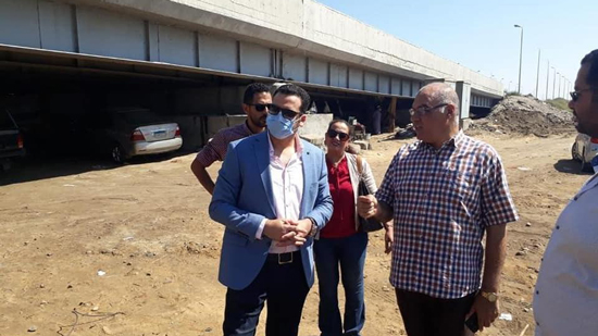 نائب محافظ بورسعيد يتابع سير العمل في مول الفرما ومشروع ساحة مصر 