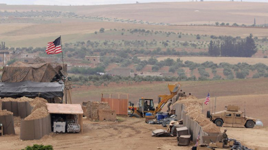 بالفيديو: القوات الأمريكية تعزز مواقعها في الحسكة السورية