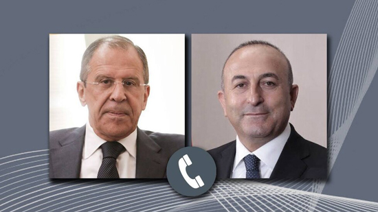 وزير الخارجية الروسي، سيرغي لافروف، ونظيره التركي، مولود تشاووش أوغلو.