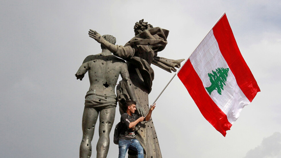 لبنان.. احتفال بالذكرى الأولى لثورة 