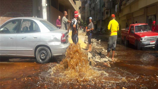 إنفجار ماسورة مياه للشرب بمدينة الزقازيق