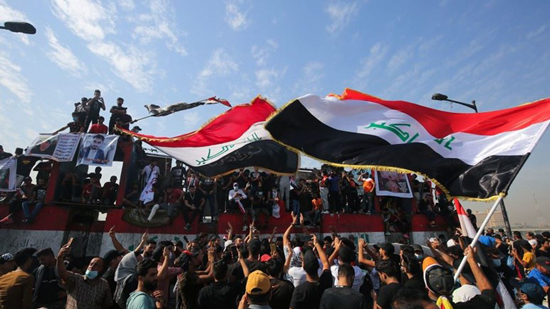 رغم وباء كورونا .. الانتفاضة الشعبية تعود إلى بغداد 