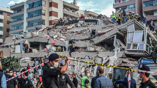 تركيا تعلن ارتفاع حصيلة ضحايا زلزال أزمير
