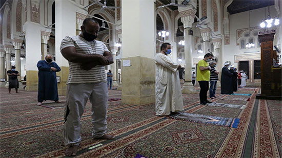 الإفتاء: من خاف على نفسه الإصابة بكورونا له ترك الجمعة في المسجد ويصليها في البيت 