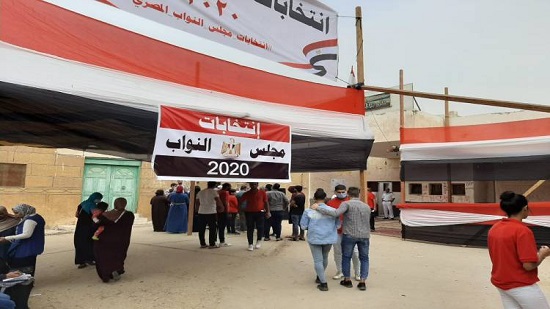 اللجان الانتخابية تفتح أبوابها فى ثان أيام جولة إعادة المرحلة الأولى