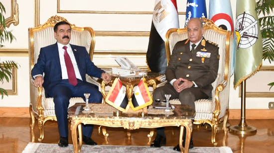 وزير الدفاع يلتقى نظيره العراقي خلال زيارته الرسمية لمصر لبحث سبل التعاون المشترك