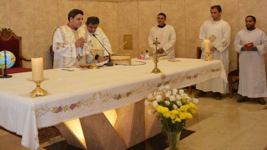 كنيسة سانت تريز المارونية بالإسكندرية تحتفل بعيد الحبل بلا دنس