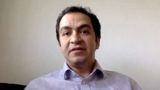 طبيب مصري في لندن: سلالة كورونا الجديدة قد تؤثر على استجابة اللقاح (حوار)