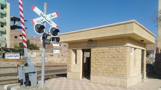 وزير النقل يعلن دخول برج ابو حماد في الخدمة ضمن مشروع تطوير نظم الإشارات على خط سكة حديد بنها بورسعيد

