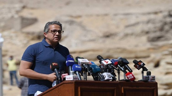 وزير الآثار يفتتح مشروع ترميم الكباش بعد الانتهاء منه