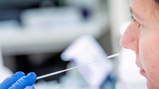السويد تعلن تطعيم نحو 80 ألف شخص ضد كورونا في البلاد