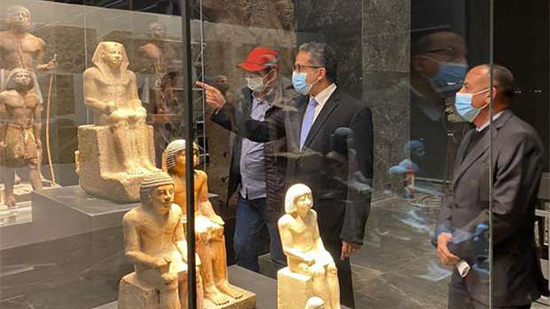 وزير السياحة يتفقد متحف عواصم مصر