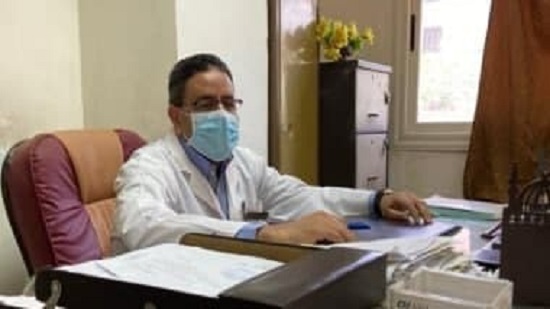 تعافي مدير مستشفى القناطر الخيرية من الإصابة بفيروس كورونا

