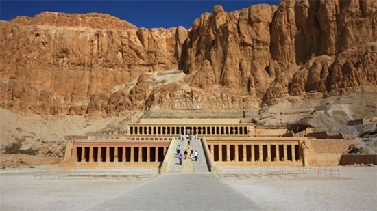 
تعرف على تخفيضات مبادرة «شتي في مصر» لدعم السياحة المصرية

