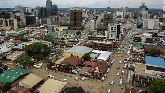 
كورونا ينهي حياة 4 وزراء في الحكومة الزيمبابوية
