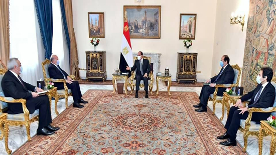 الرئيس السيسي لوزير خارجية العراق : نحرص على تقديم الدعم الكامل لشعبكم في كافة المجالات