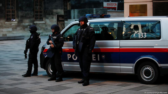 والدة احدى ضحايا هجوم فيينا الارهابي تقاضي الحكومة للحصول على تعويض 125 الف يورو