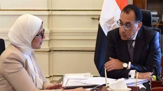 رئيس الوزراء يتابع مع وزيرة الصحة موقف المشروعات فى محافظتى شمال وجنوب سيناء
