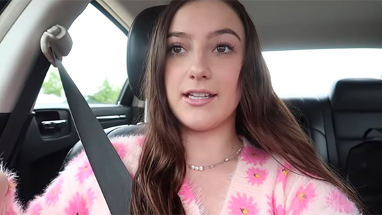 فتاة تكشف طريقة ربح الأموال من يوتيوب.. تفاصيل